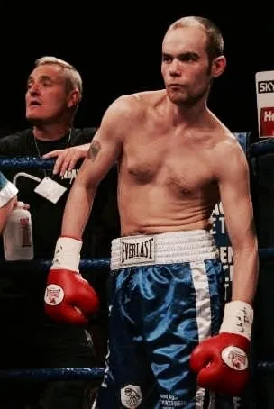 Sean Hughes (boxer)